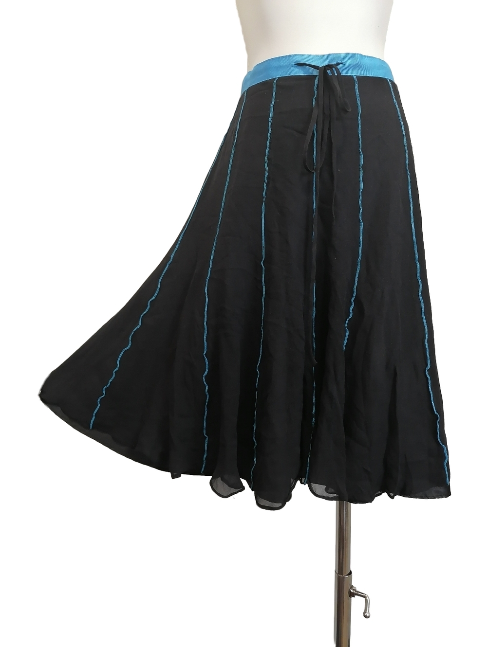 💙💙 Black Midi 100% silk Skirt with Blue Trim - Women's Flared Skirt